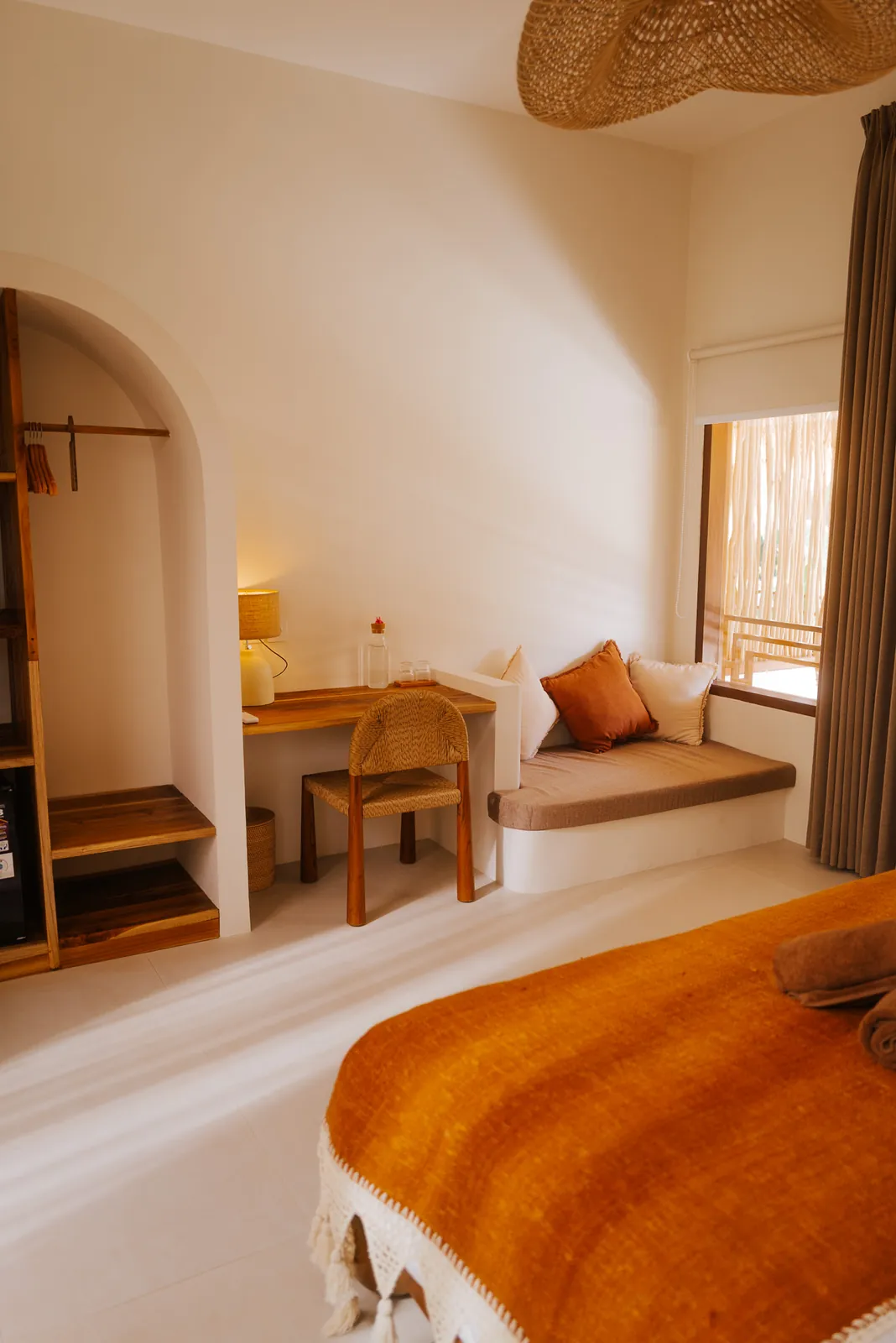 Tropical detail in the new bungalow area at Luana Lombok